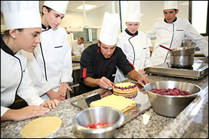 amateur vs professional talent chef school needs a pro